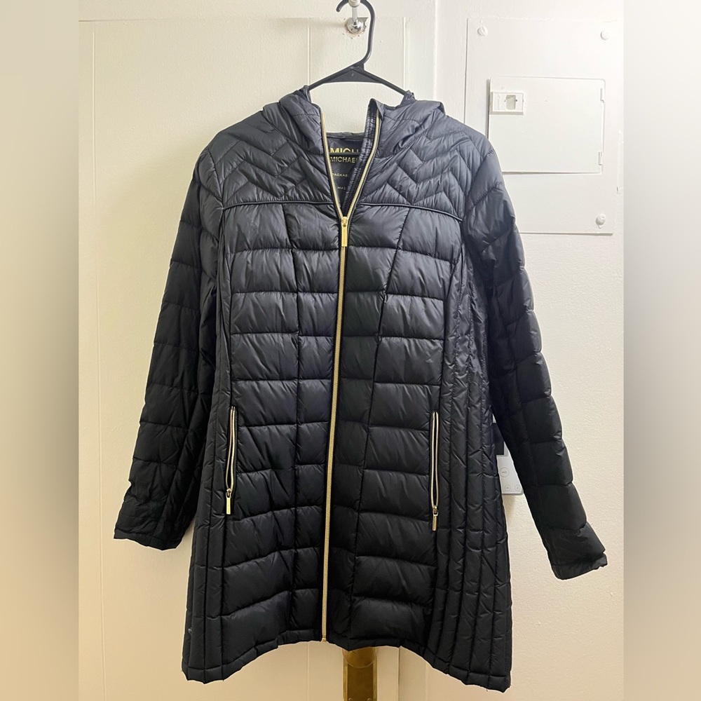 Michael Kors Black Puffer Jacket, never worn